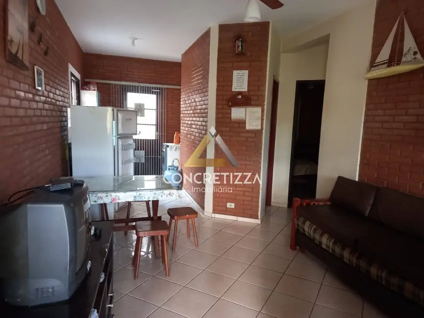 Foto 3 de Casa de Condomínio com 3 quartos à venda, 250m2 em Martim de Sá, Caraguatatuba - SP