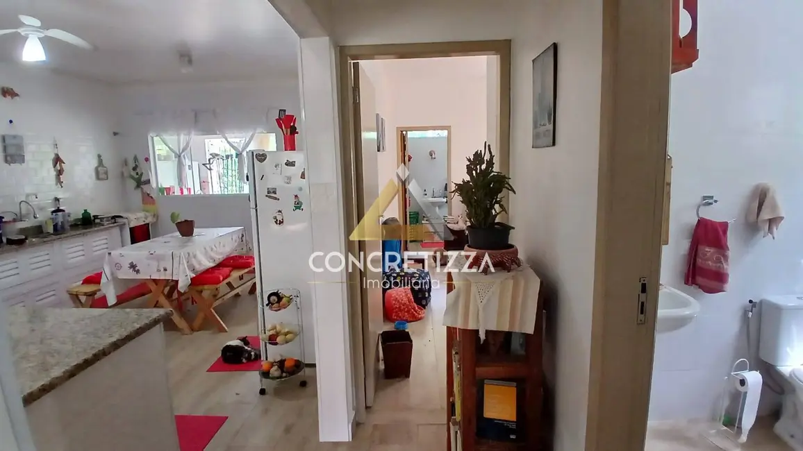 Foto 7 de Casa com 2 quartos à venda, 500m2 em Caraguatatuba - SP