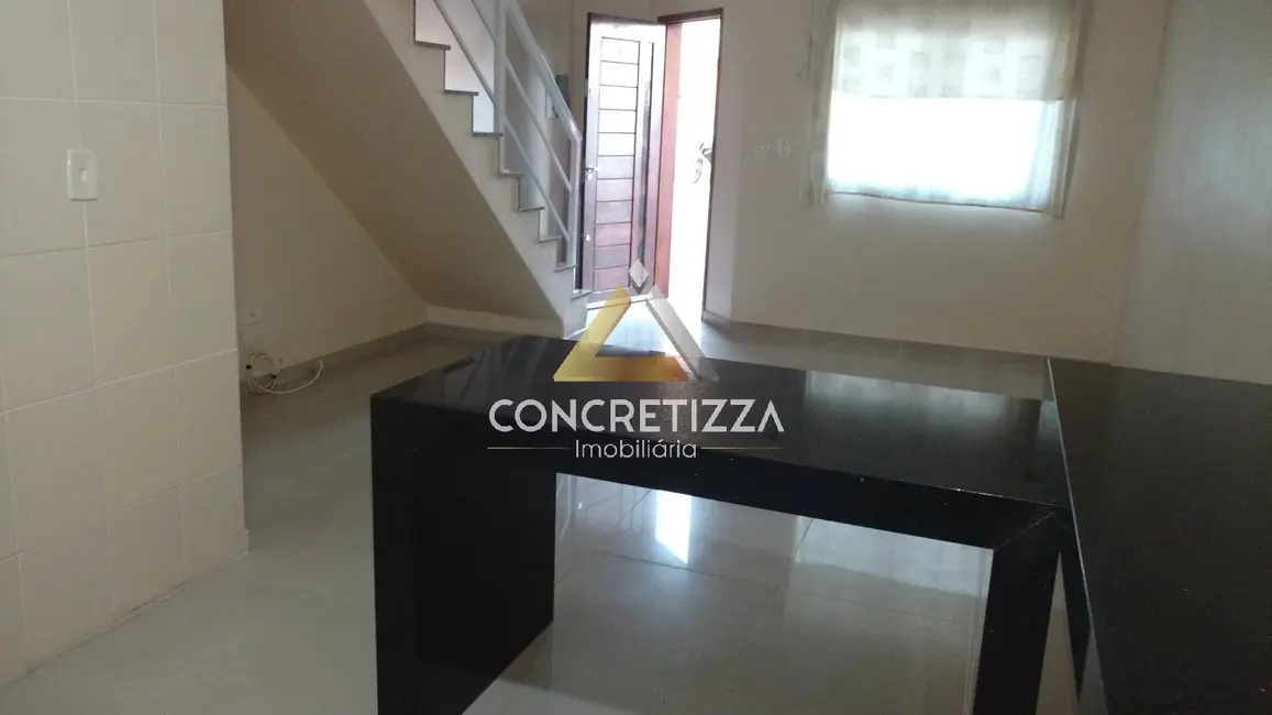 Foto 4 de Sobrado com 2 quartos à venda, 89m2 em Caraguatatuba - SP