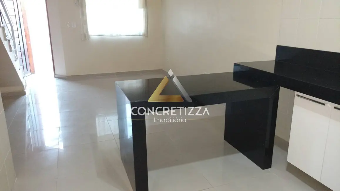 Foto 6 de Sobrado com 2 quartos à venda, 89m2 em Caraguatatuba - SP