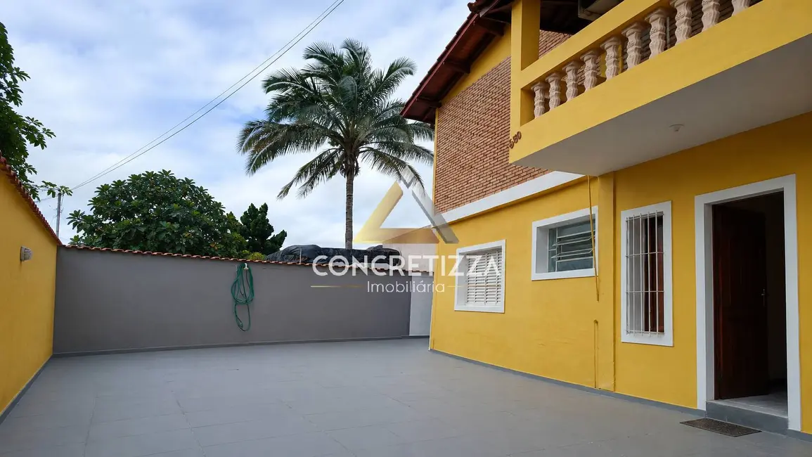 Sobrado com 4 quartos à venda e para alugar em Indaiá, Caraguatatuba - SP - imagem 3 Foto 3 de Sobrado com 4 quartos à venda e para alugar em Indaiá, Caraguatatuba - SP