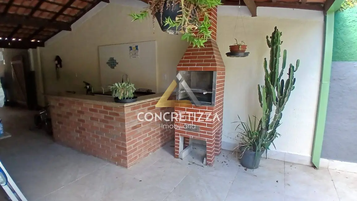 Casa com 2 quartos à venda, 500m2 em Caraguatatuba - SP - imagem 6 Foto 6 de Casa com 2 quartos à venda, 500m2 em Caraguatatuba - SP