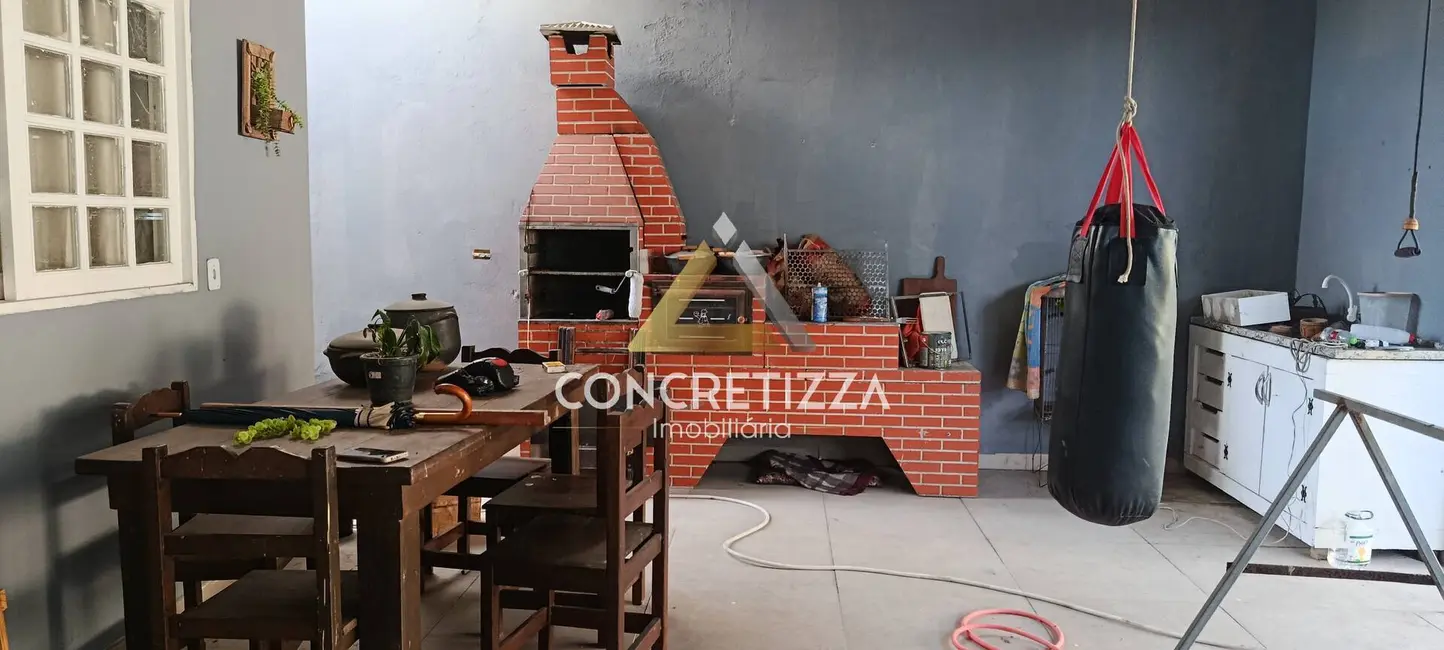 Foto 6 de Casa com 4 quartos à venda, 300m2 em Jardim Saveiros, Caraguatatuba - SP