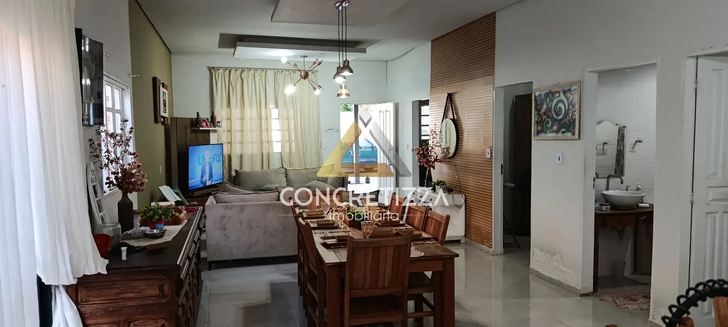 Foto 9 de Casa com 4 quartos à venda, 300m2 em Jardim Saveiros, Caraguatatuba - SP