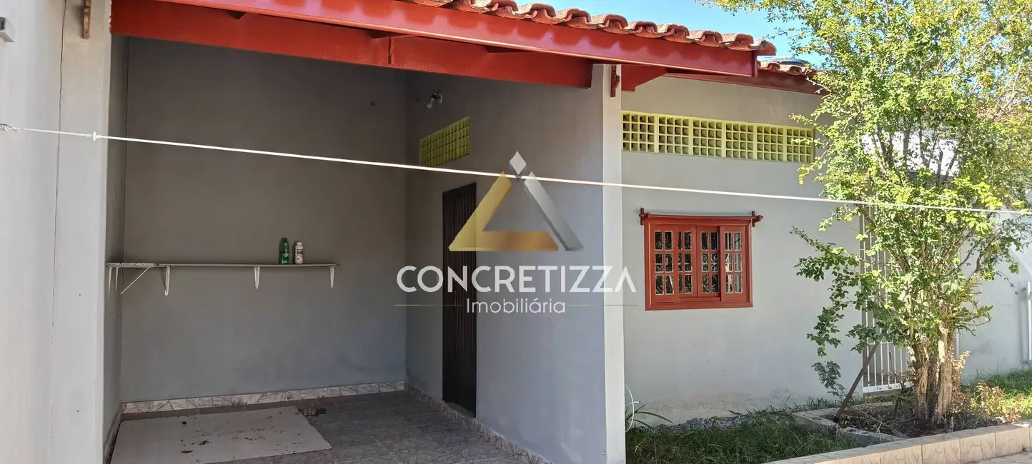 Foto 3 de Casa com 3 quartos à venda, 350m2 em Indaiá, Caraguatatuba - SP