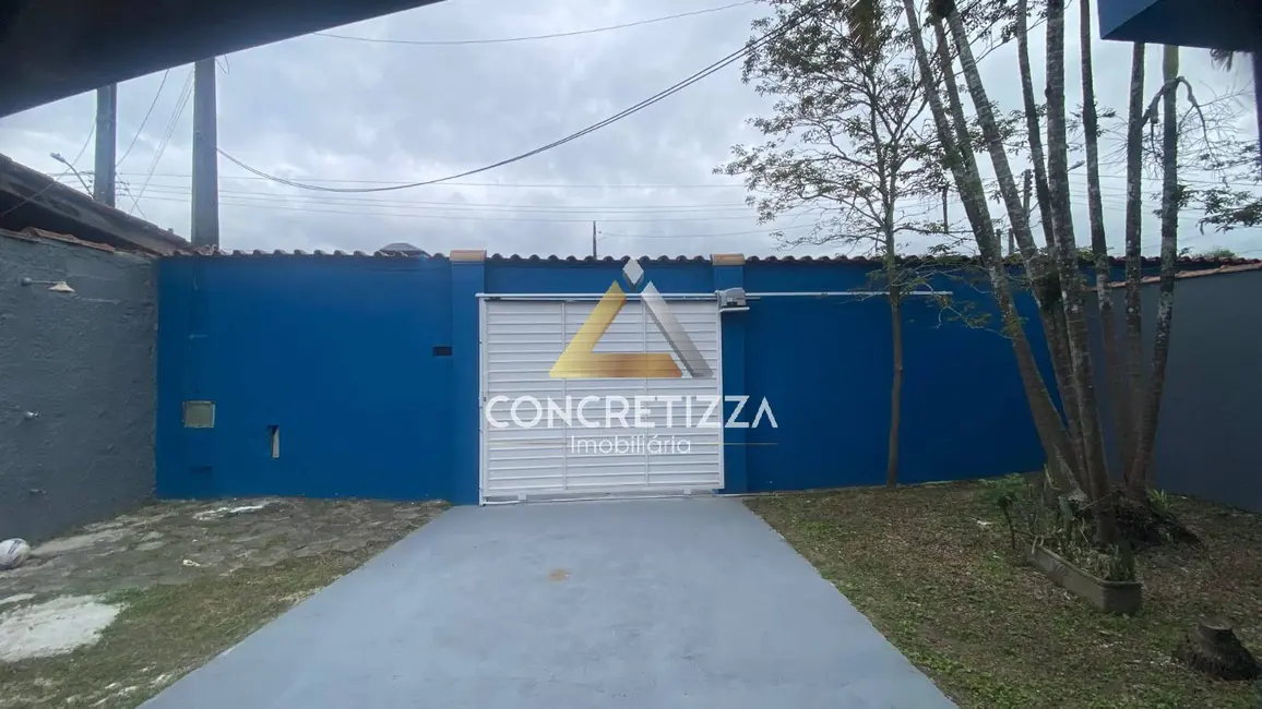 Foto 3 de Casa com 2 quartos para alugar em Caraguatatuba - SP