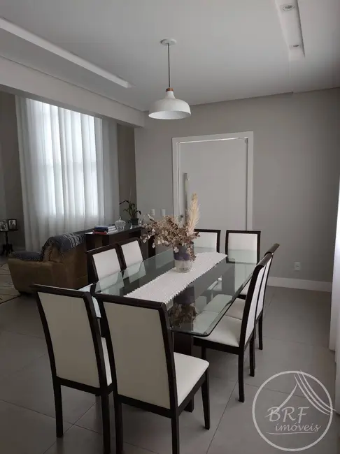 Casa com 3 quartos à venda, 327m2 em Estreito, Florianopolis - SC - imagem 9 Foto 9 de Casa com 3 quartos à venda, 327m2 em Estreito, Florianopolis - SC