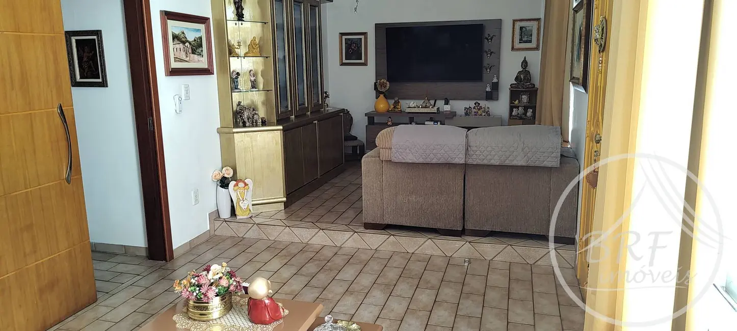 Foto 3 de Casa com 3 quartos à venda, 166m2 em Barreiros, Sao Jose - SC