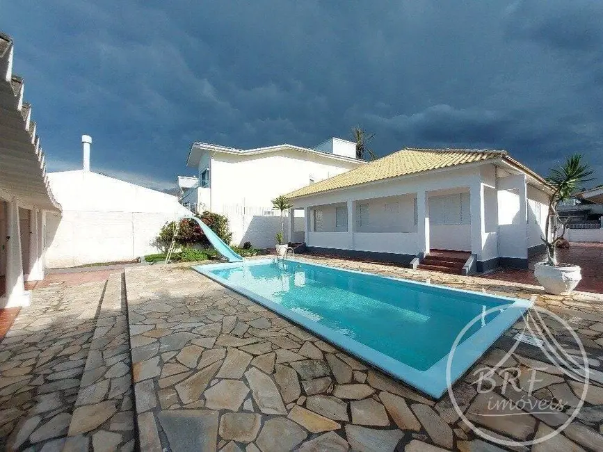 Foto 6 de Casa com 3 quartos à venda, 261m2 em Balneário, Florianopolis - SC