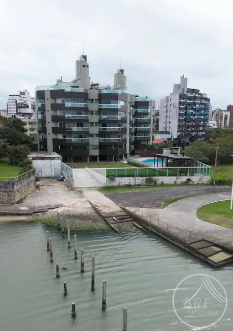 Foto 2 de Apartamento à venda, 300m2 em Coqueiros, Florianopolis - SC