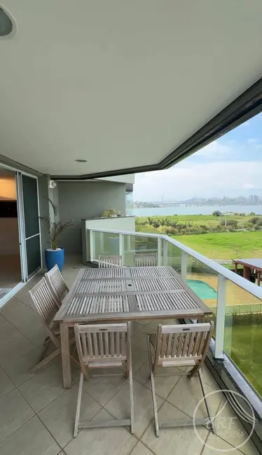 Foto 7 de Apartamento à venda, 300m2 em Coqueiros, Florianopolis - SC