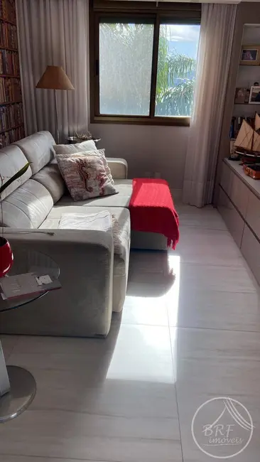 Apartamento com 3 quartos à venda, 131m2 em Coqueiros, Florianopolis - SC - imagem 9 Foto 9 de Apartamento com 3 quartos à venda, 131m2 em Coqueiros, Florianopolis - SC