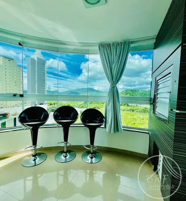Foto 6 de Apartamento com 3 quartos à venda, 1277300m2 em Centro, Balneario Camboriu - SC