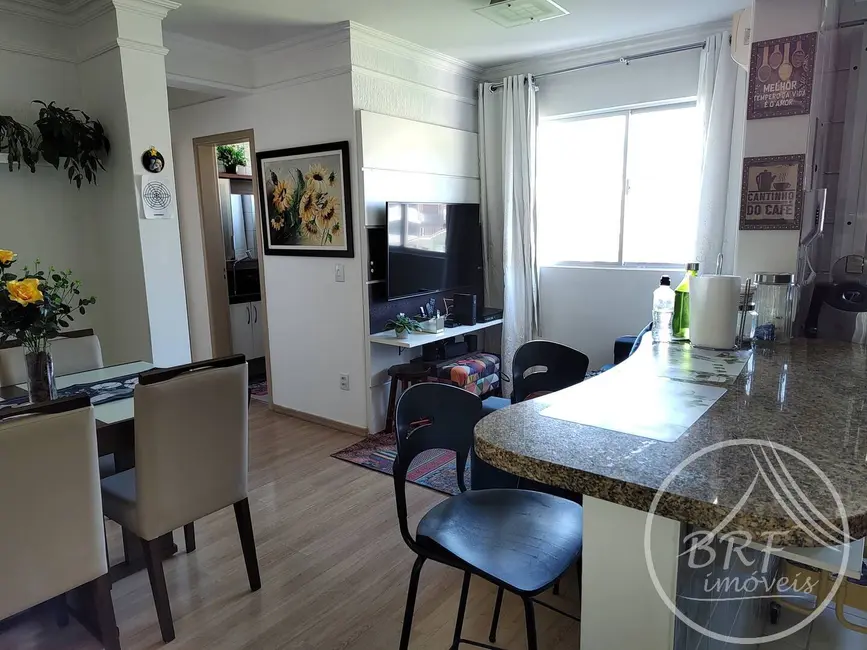 Foto 2 de Apartamento com 2 quartos à venda, 58m2 em Nossa Senhora do Rosário, Sao Jose - SC