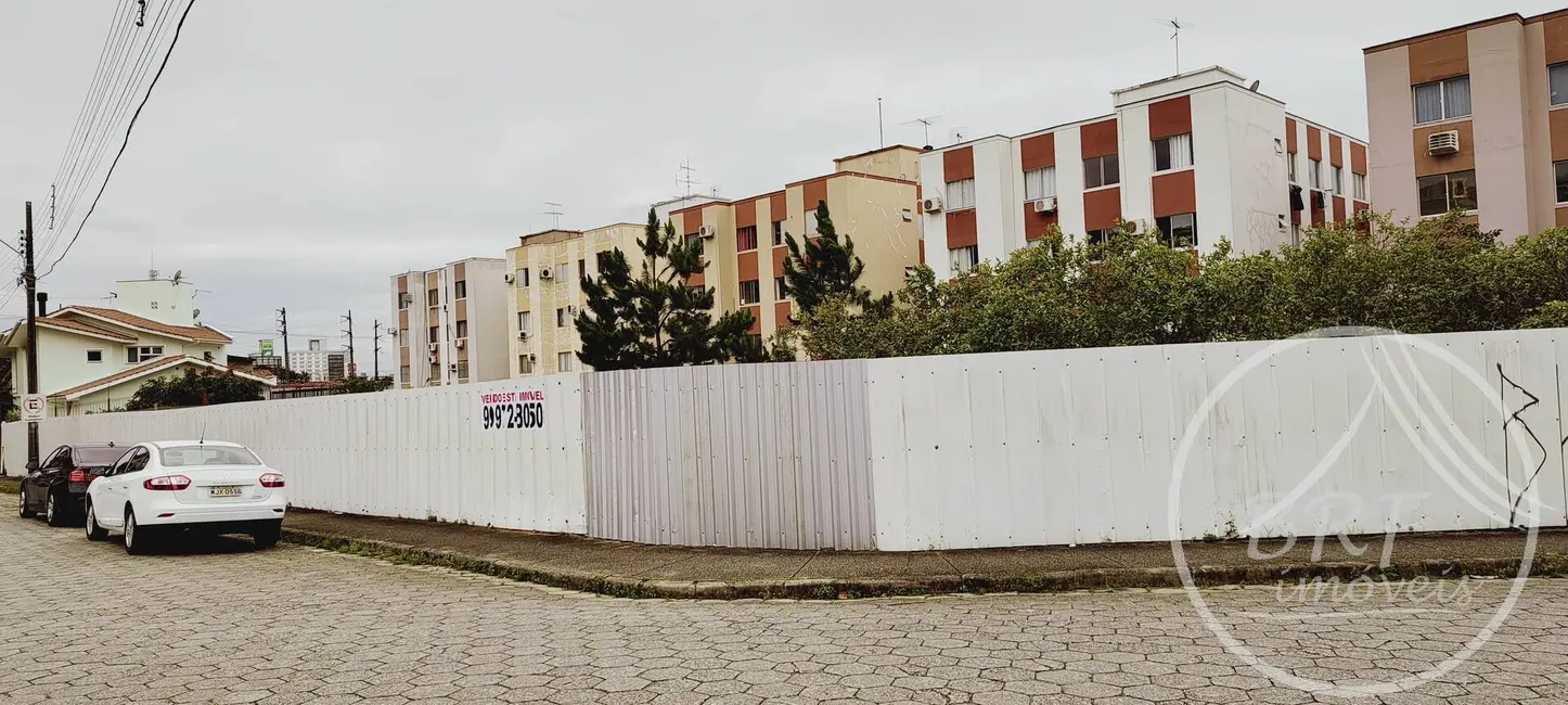 Foto 1 de Terreno / Lote à venda, 1431m2 em Roçado, Sao Jose - SC