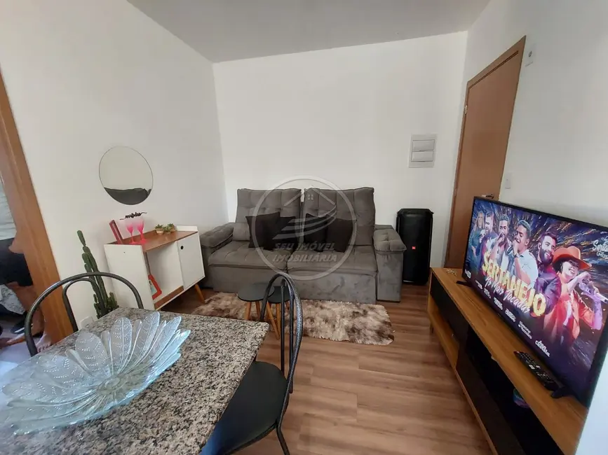 Apartamento com 2 quartos à venda, 40m2 em Jardim Elza Amuí I, Uberaba - MG - imagem 5 Foto 5 de Apartamento com 2 quartos à venda, 40m2 em Jardim Elza Amuí I, Uberaba - MG