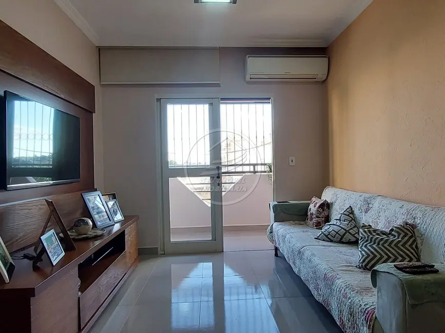 Apartamento com 3 quartos à venda, 99m2 em São Benedito, Uberaba - MG - imagem 7 Foto 7 de Apartamento com 3 quartos à venda, 99m2 em São Benedito, Uberaba - MG