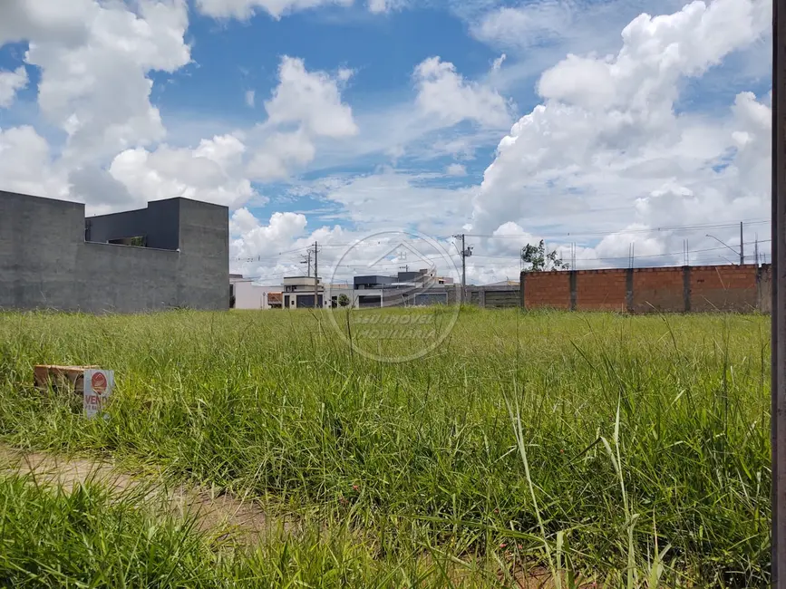 Foto 1 de Terreno / Lote à venda, 277m2 em Parque das Laranjeiras, Uberaba - MG
