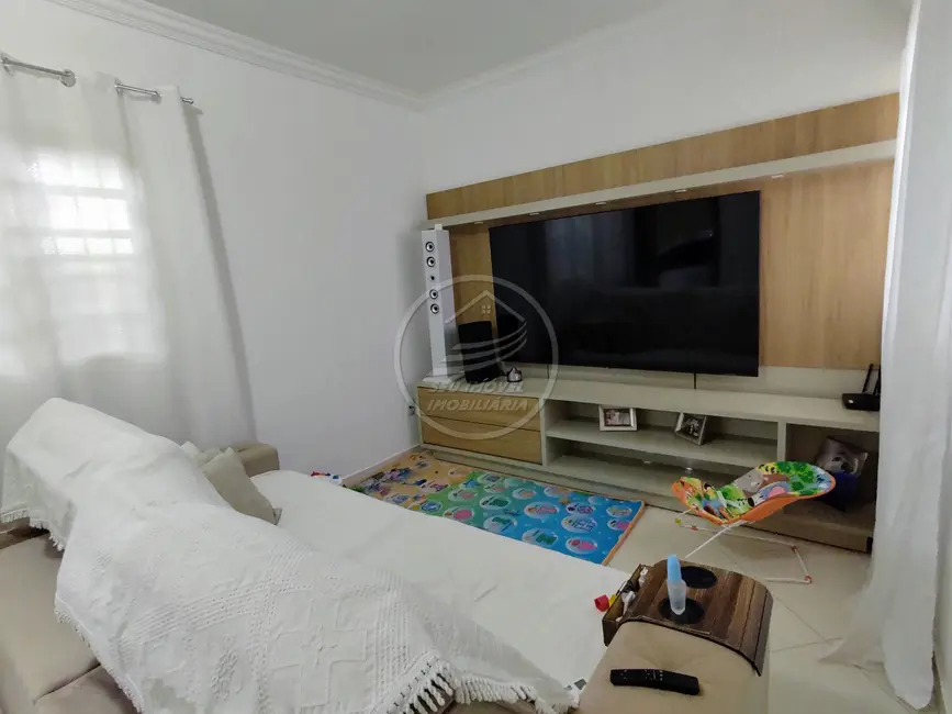 Casa com 3 quartos à venda, 154m2 em Beija-Flor, Uberaba - MG - imagem 9 Foto 9 de Casa com 3 quartos à venda, 154m2 em Beija-Flor, Uberaba - MG