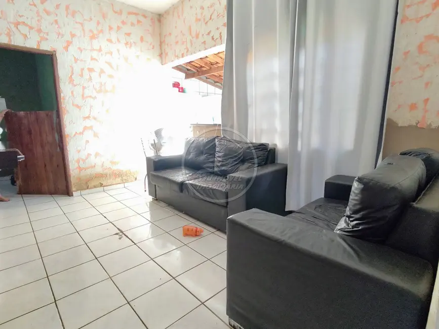 Foto 1 de Casa com 3 quartos à venda, 151m2 em Parque das Gameleiras, Uberaba - MG