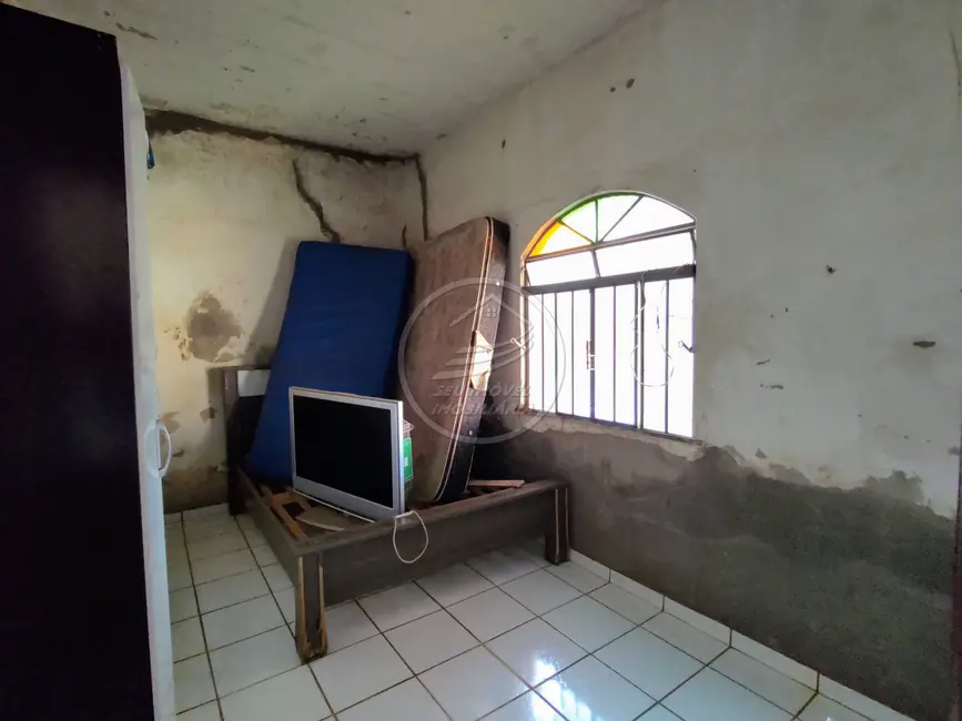 Casa com 3 quartos à venda, 151m2 em Parque das Gameleiras, Uberaba - MG - imagem 4 Foto 4 de Casa com 3 quartos à venda, 151m2 em Parque das Gameleiras, Uberaba - MG