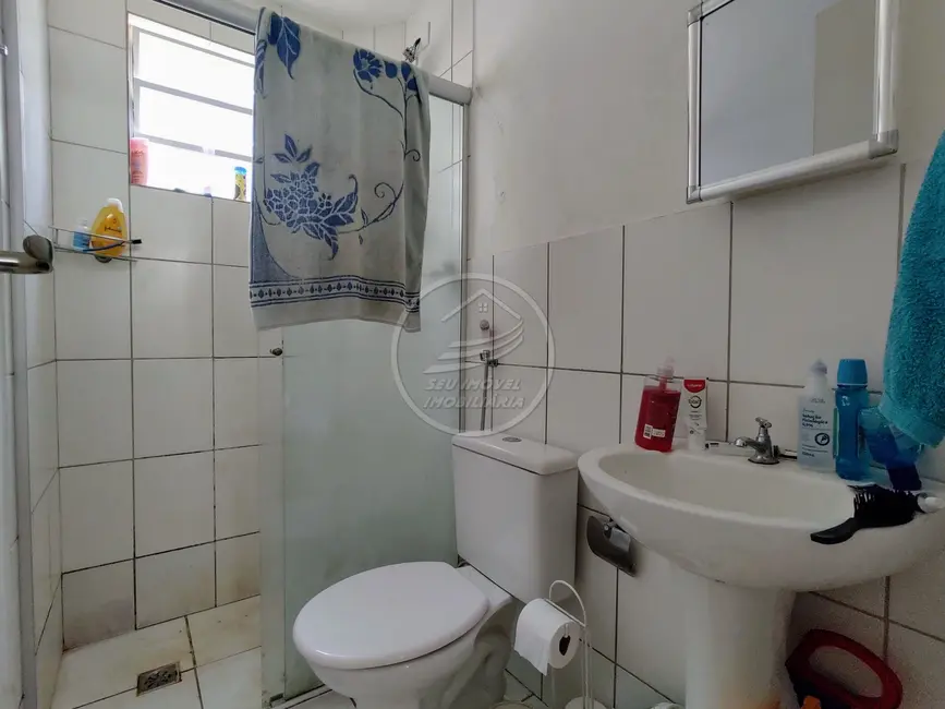 Apartamento com 2 quartos à venda, 44m2 em Conjunto Guanabara, Uberaba - MG - imagem 4 Foto 4 de Apartamento com 2 quartos à venda, 44m2 em Conjunto Guanabara, Uberaba - MG