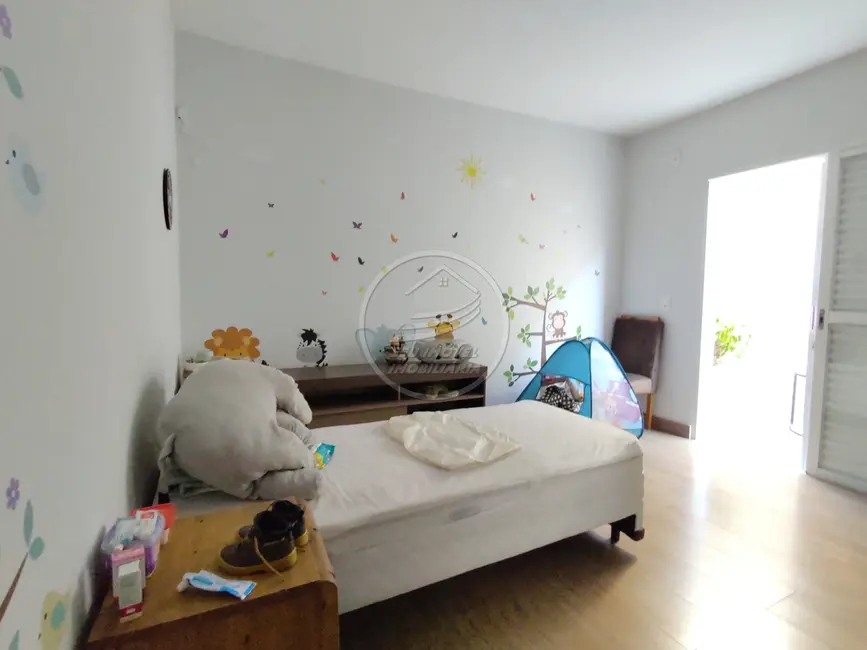 Casa com 3 quartos à venda, 160m2 em Tita Rezende, Uberaba - MG - imagem 7 Foto 7 de Casa com 3 quartos à venda, 160m2 em Tita Rezende, Uberaba - MG