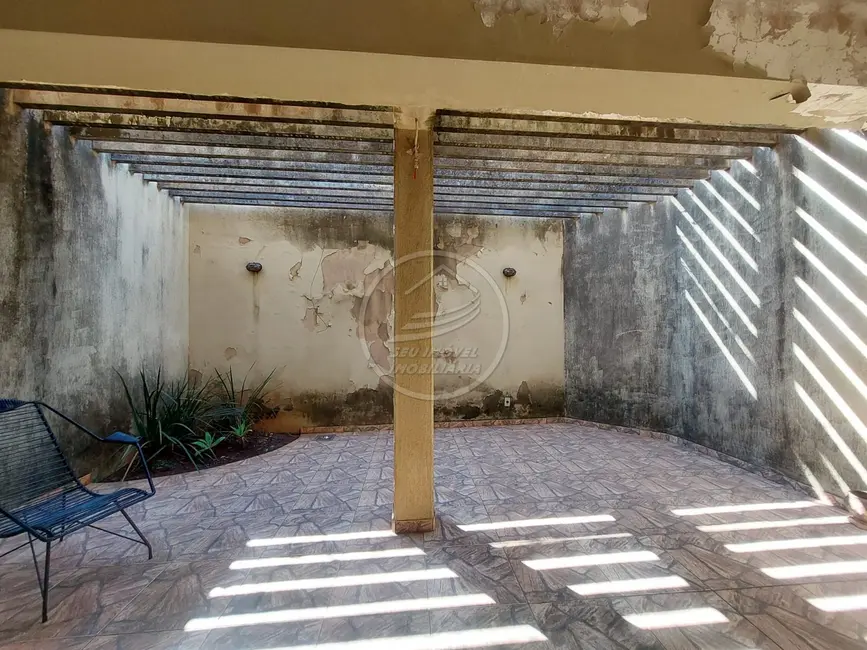 Casa com 3 quartos à venda, 193m2 em Estados Unidos, Uberaba - MG - imagem 6 Foto 6 de Casa com 3 quartos à venda, 193m2 em Estados Unidos, Uberaba - MG