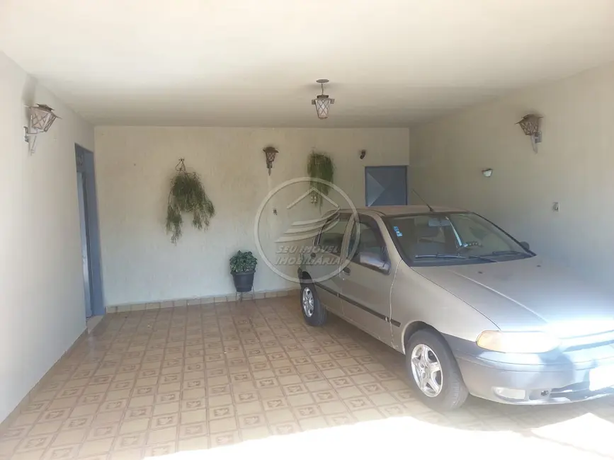 Casa com 3 quartos à venda, 193m2 em Estados Unidos, Uberaba - MG - imagem 2 Foto 2 de Casa com 3 quartos à venda, 193m2 em Estados Unidos, Uberaba - MG