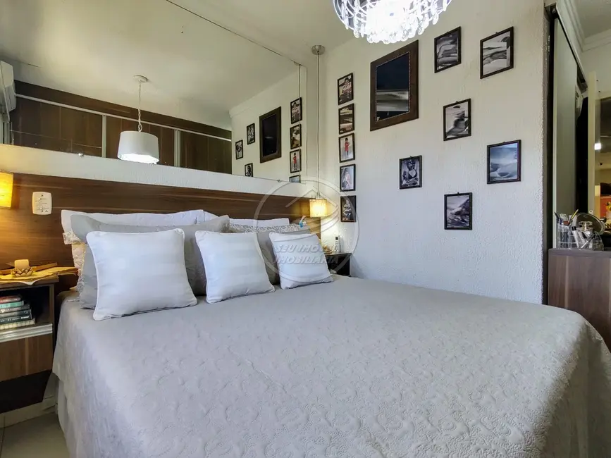 Foto 9 de Casa de Condomínio com 3 quartos à venda, 110m2 em Recreio dos Bandeirantes, Uberaba - MG