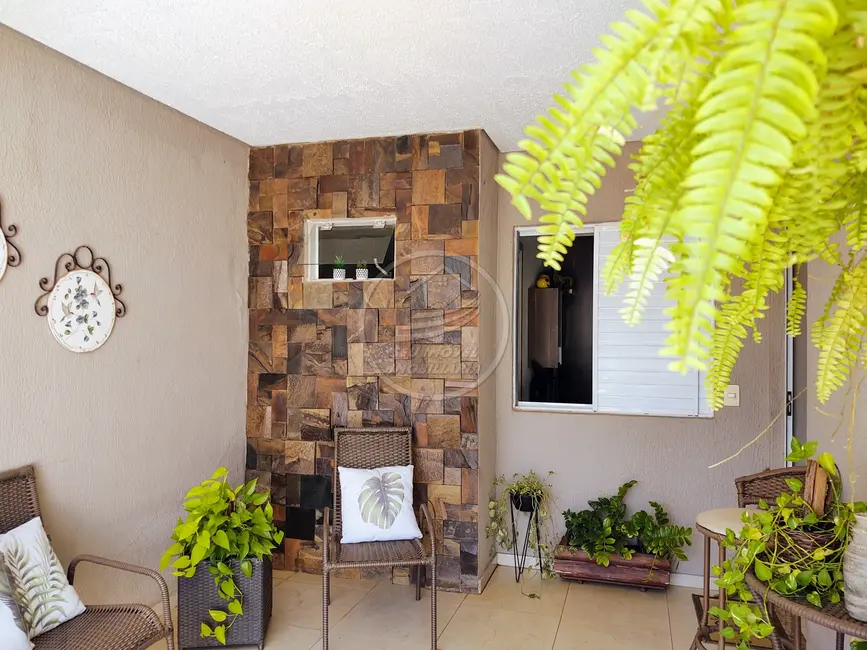 Foto 4 de Casa de Condomínio com 3 quartos à venda, 110m2 em Recreio dos Bandeirantes, Uberaba - MG