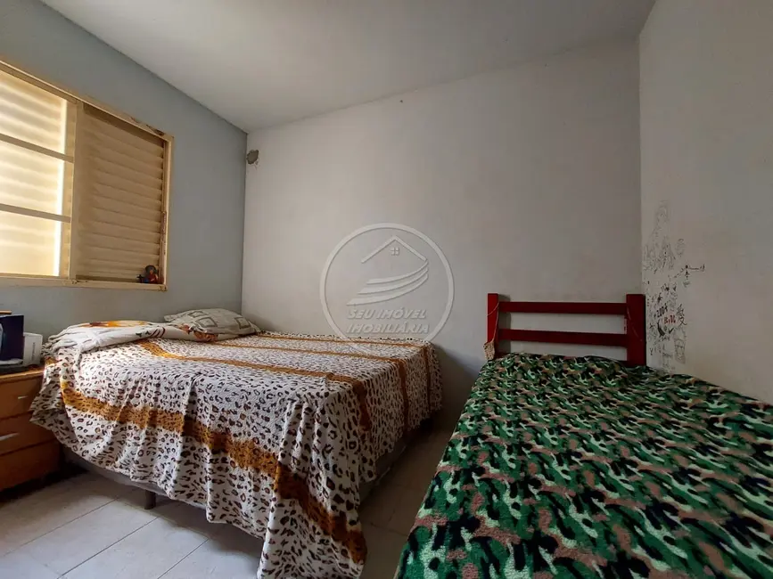 Casa com 1 quarto à venda, 87m2 em Beija-Flor II, Uberaba - MG - imagem 7 Foto 7 de Casa com 1 quarto à venda, 87m2 em Beija-Flor II, Uberaba - MG