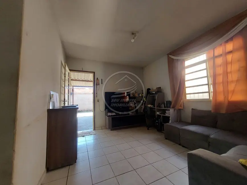 Casa com 1 quarto à venda, 87m2 em Beija-Flor II, Uberaba - MG - imagem 6 Foto 6 de Casa com 1 quarto à venda, 87m2 em Beija-Flor II, Uberaba - MG