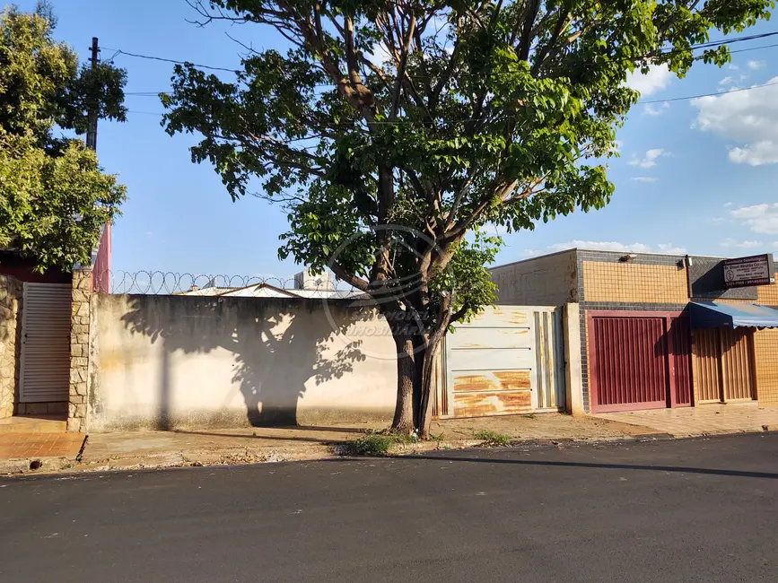 Terreno / Lote à venda, 372m2 em Fabrício, Uberaba - MG - imagem 1 Foto 1 de Terreno / Lote à venda, 372m2 em Fabrício, Uberaba - MG