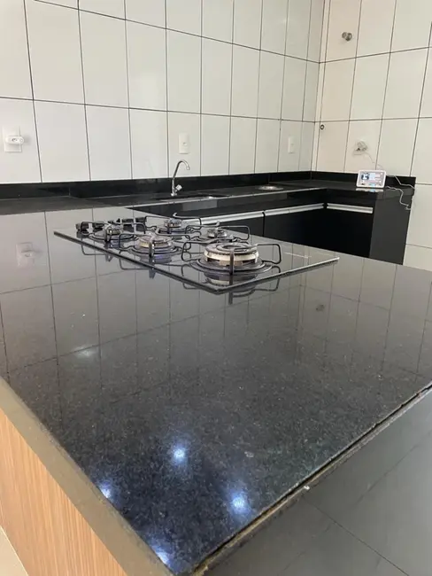 Casa com 2 quartos à venda, 185m2 em Jardim Maria Alice, Uberaba - MG - imagem 6 Foto 6 de Casa com 2 quartos à venda, 185m2 em Jardim Maria Alice, Uberaba - MG