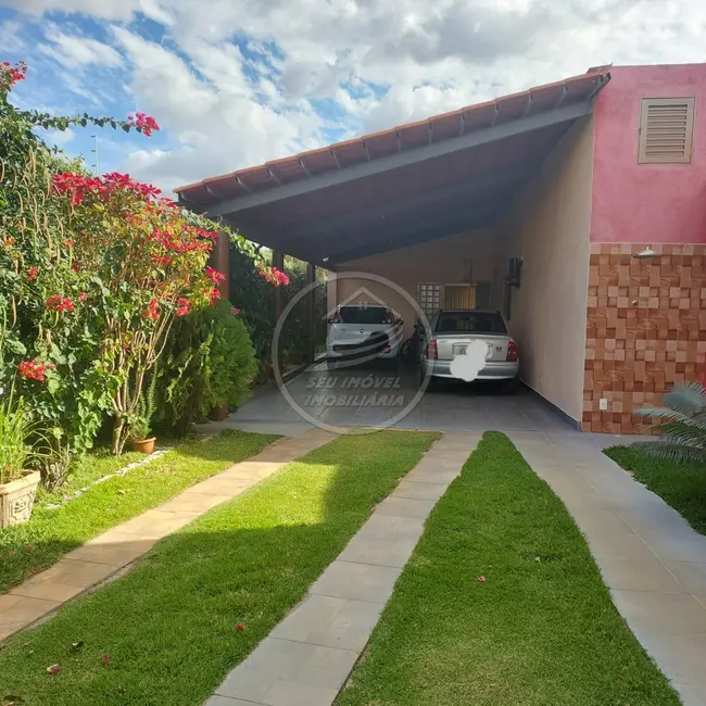Foto 1 de Casa com 2 quartos à venda, 124m2 em Uberaba - MG
