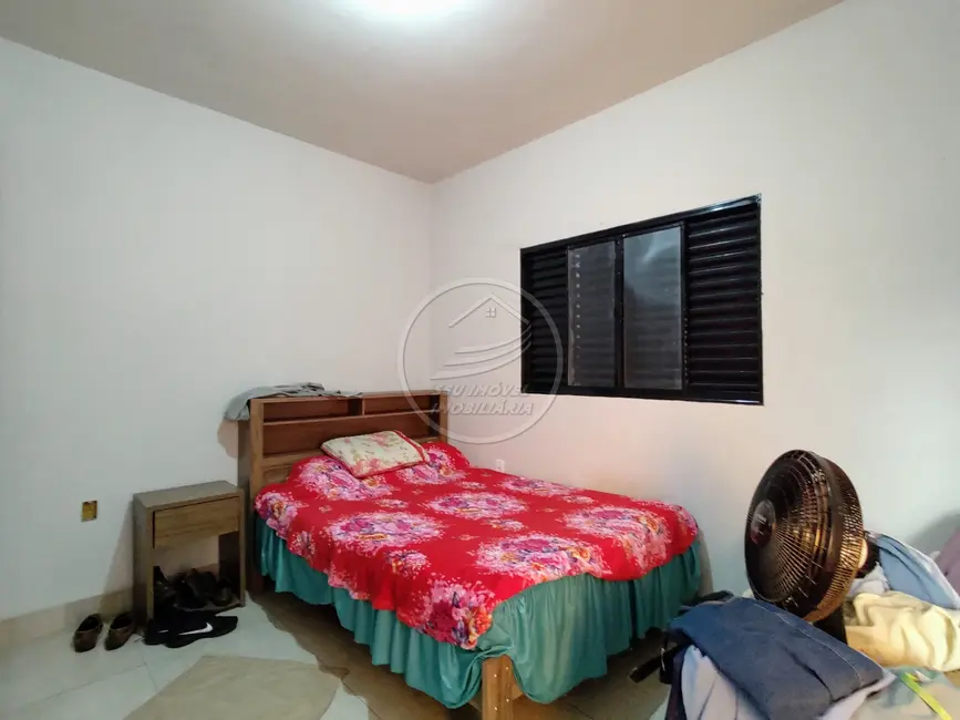 Casa com 2 quartos à venda, 130m2 em Residencial Zeca Mendes, Uberaba - MG - imagem 8 Foto 8 de Casa com 2 quartos à venda, 130m2 em Residencial Zeca Mendes, Uberaba - MG