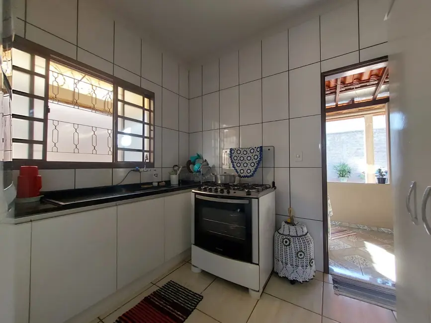 Casa com 2 quartos à venda, 77m2 em Jardim Triângulo, Uberaba - MG - imagem 9 Foto 9 de Casa com 2 quartos à venda, 77m2 em Jardim Triângulo, Uberaba - MG