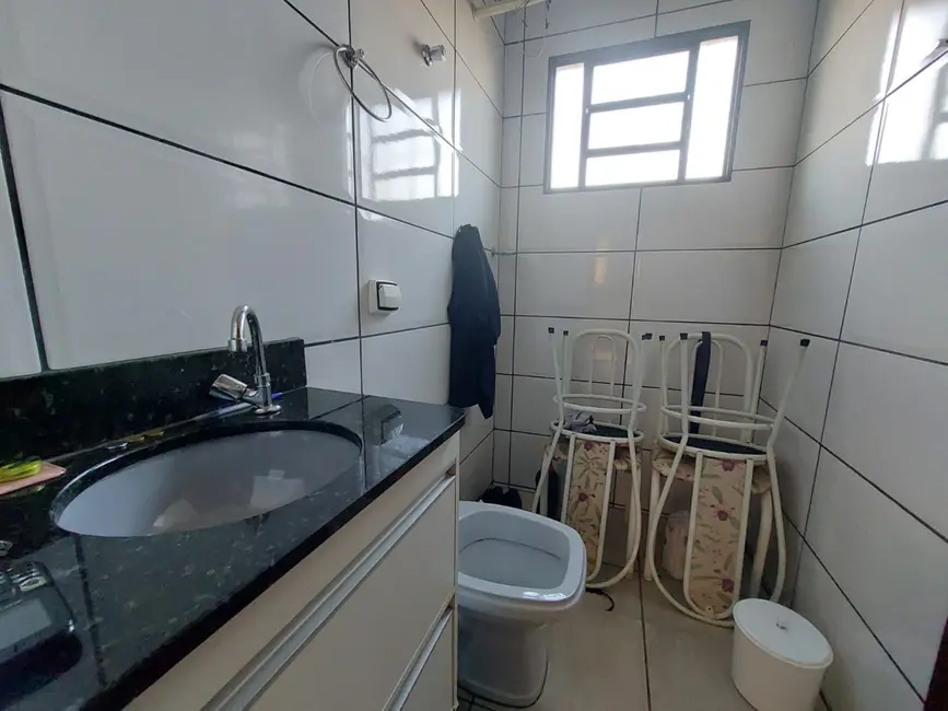 Casa com 2 quartos à venda, 77m2 em Jardim Triângulo, Uberaba - MG - imagem 8 Foto 8 de Casa com 2 quartos à venda, 77m2 em Jardim Triângulo, Uberaba - MG