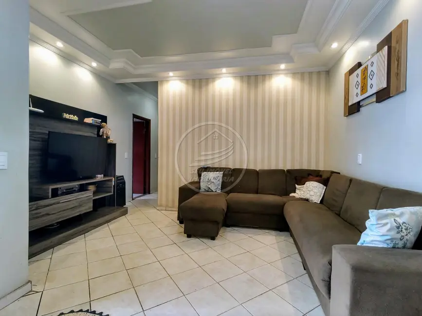 Casa com 3 quartos à venda, 185m2 em Oneida Mendes, Uberaba - MG - imagem 1 Foto 1 de Casa com 3 quartos à venda, 185m2 em Oneida Mendes, Uberaba - MG