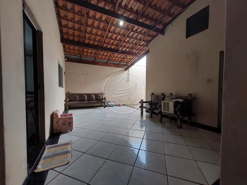 Casa com 3 quartos à venda, 167m2 em Cidade Ozanan, Uberaba - MG - imagem 8 Foto 8 de Casa com 3 quartos à venda, 167m2 em Cidade Ozanan, Uberaba - MG