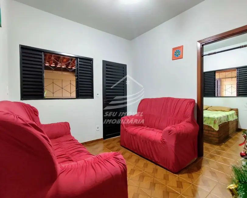 Casa com 4 quartos à venda, 227m2 em Parque das Gameleiras, Uberaba - MG - imagem 4 Foto 4 de Casa com 4 quartos à venda, 227m2 em Parque das Gameleiras, Uberaba - MG