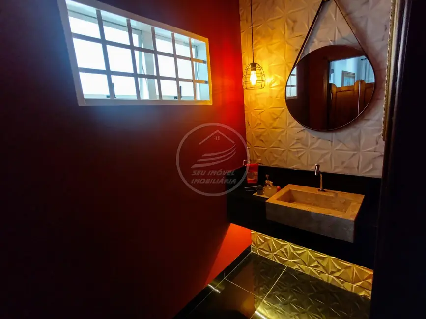 Casa com 5 quartos à venda, 211m2 em Estados Unidos, Uberaba - MG - imagem 9 Foto 9 de Casa com 5 quartos à venda, 211m2 em Estados Unidos, Uberaba - MG