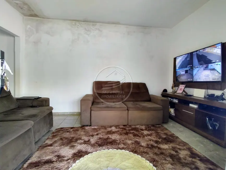 Sala Comercial com 3 quartos à venda, 228m2 em Abadia, Uberaba - MG - imagem 7 Foto 7 de Sala Comercial com 3 quartos à venda, 228m2 em Abadia, Uberaba - MG