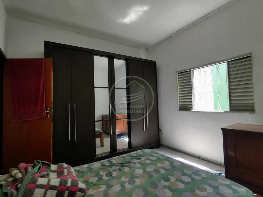 Casa com 3 quartos à venda, 163m2 em Cidade Nova, Uberaba - MG - imagem 6 Foto 6 de Casa com 3 quartos à venda, 163m2 em Cidade Nova, Uberaba - MG