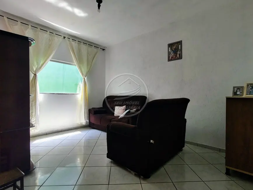 Casa com 3 quartos à venda, 163m2 em Cidade Nova, Uberaba - MG - imagem 3 Foto 3 de Casa com 3 quartos à venda, 163m2 em Cidade Nova, Uberaba - MG