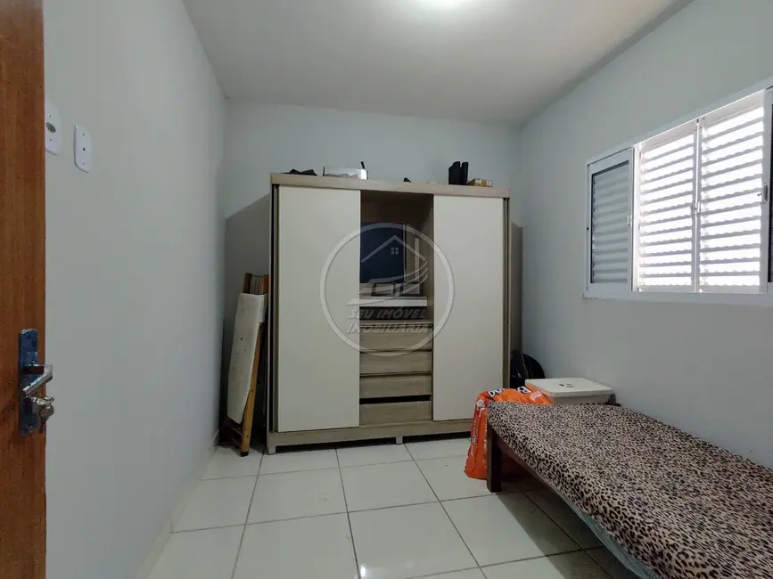 Casa com 2 quartos à venda, 62m2 em Loteamento Antônio Caiado, Uberaba - MG - imagem 8 Foto 8 de Casa com 2 quartos à venda, 62m2 em Loteamento Antônio Caiado, Uberaba - MG