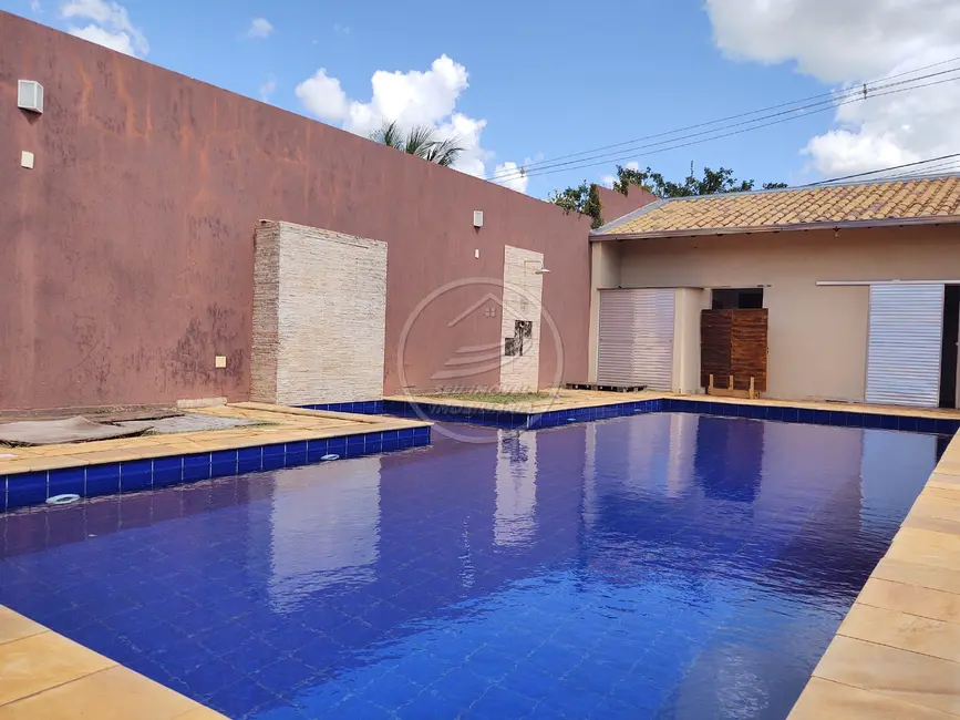 Casa com 3 quartos à venda, 307m2 em Cidade Nova, Uberaba - MG - imagem 1 Foto 1 de Casa com 3 quartos à venda, 307m2 em Cidade Nova, Uberaba - MG