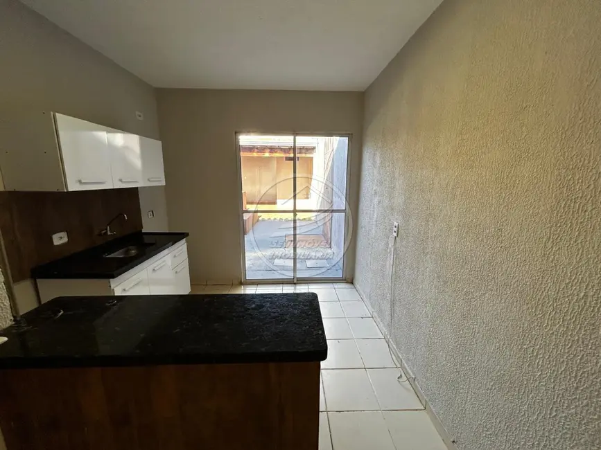 Casa com 3 quartos à venda, 75m2 em Recreio dos Bandeirantes, Uberaba - MG - imagem 3 Foto 3 de Casa com 3 quartos à venda, 75m2 em Recreio dos Bandeirantes, Uberaba - MG