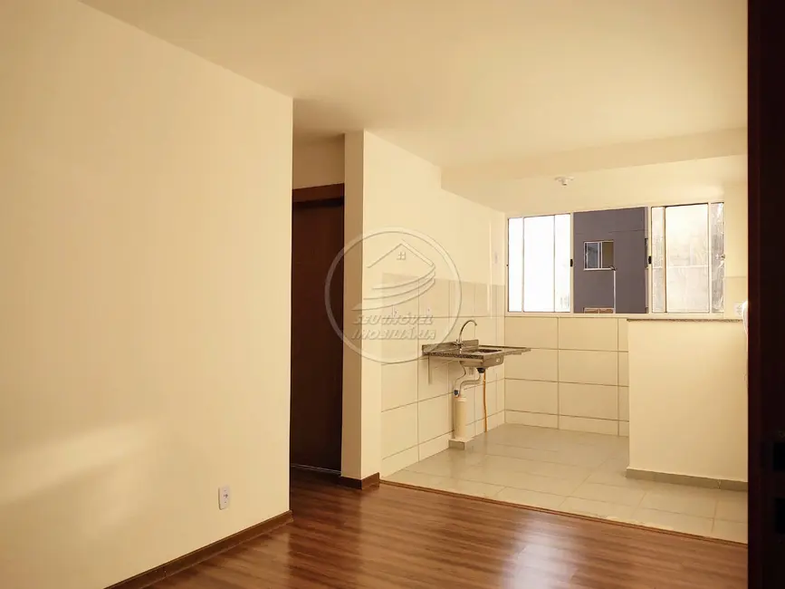 Foto 4 de Apartamento com 2 quartos para alugar, 40m2 em São José, Uberaba - MG